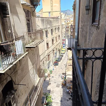 Centro Storico Casa Bellini *****
